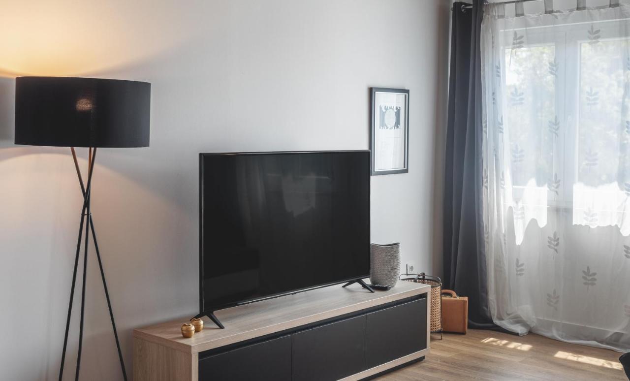 Center Apartment Golden Ray Bol Dış mekan fotoğraf
